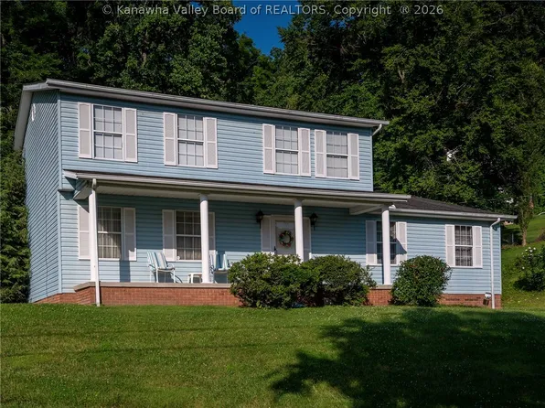 5335 Luray Ln, Cross Lanes, WV 25313