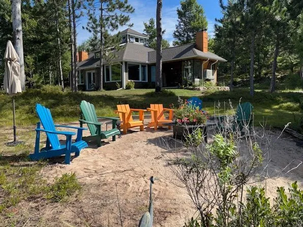 769B Sunset Cove Rd, Nipissing, ON P0H 1H0