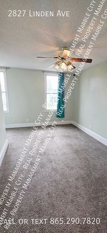Building Photo - 2827 Linden Ave NE