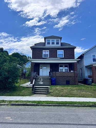 1211 Center Ave #1 Photo 1
