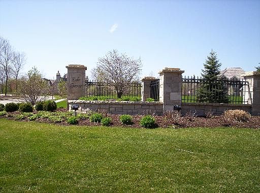 4th image of 24822 W Wildberry Ct