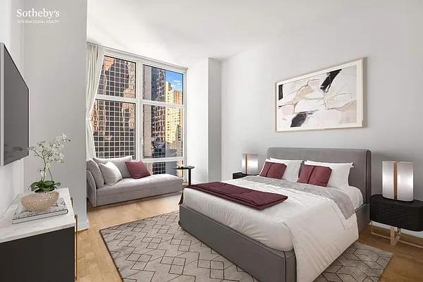 Rented by Sotheby's International Realty | media 19