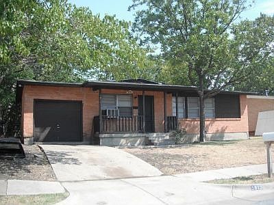 1st image of 1813 Martin Luther Dr