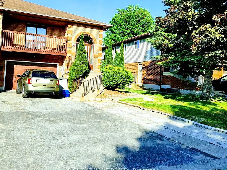 7 Porritt St #A — Photo 3