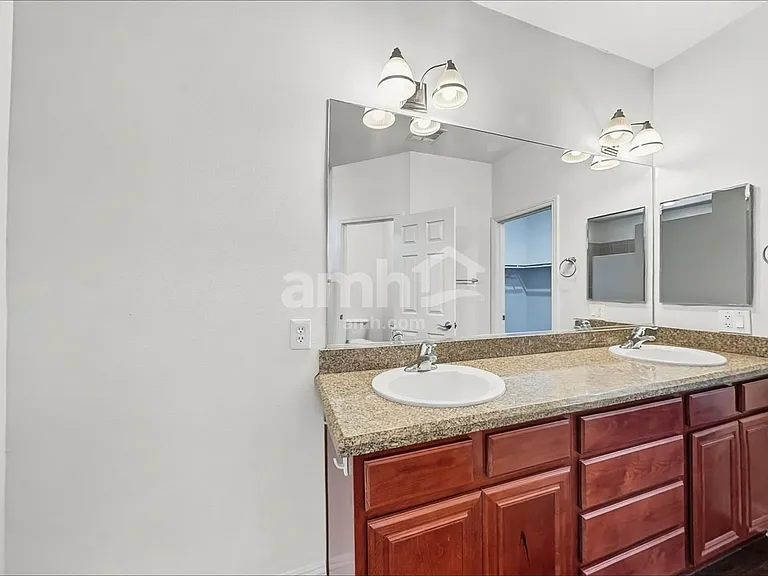 2884 Gables Vale Ct — Photo 14