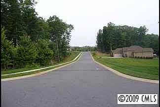 5th image of 6 Shiny Leaf Dr