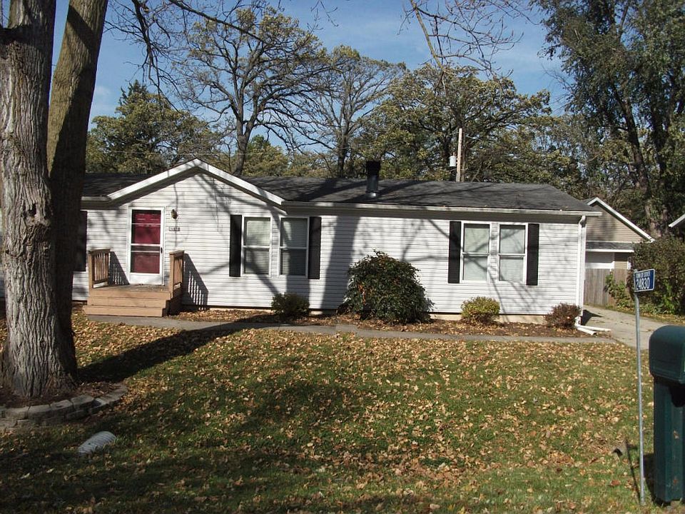 1st image of 24830 Kennedy Ave