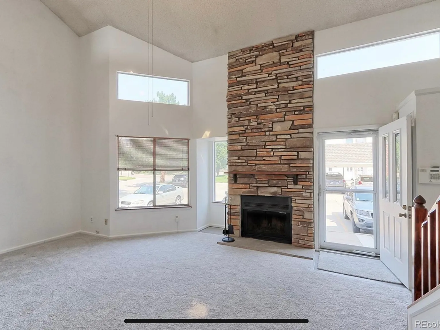 8116 Gray Ct — Photo 2
