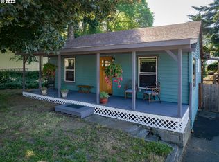 145 SE Dock Grade Rd, White Salmon, WA 98672