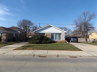 6912 N Crawford Ave, Lincolnwood, IL 60712
