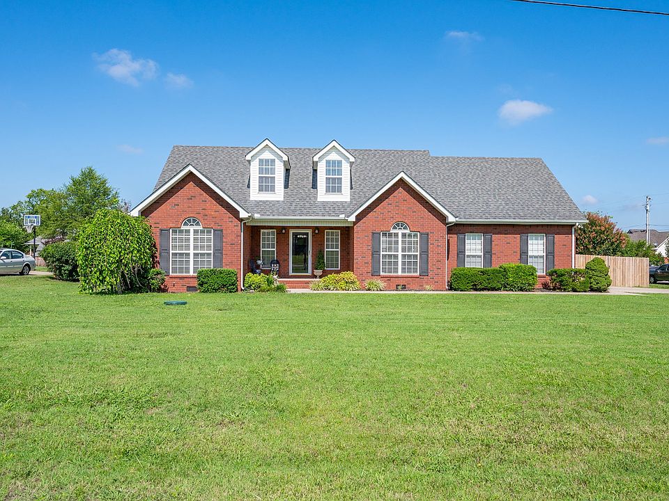 1st image of 102 Epps Wood Ct S
