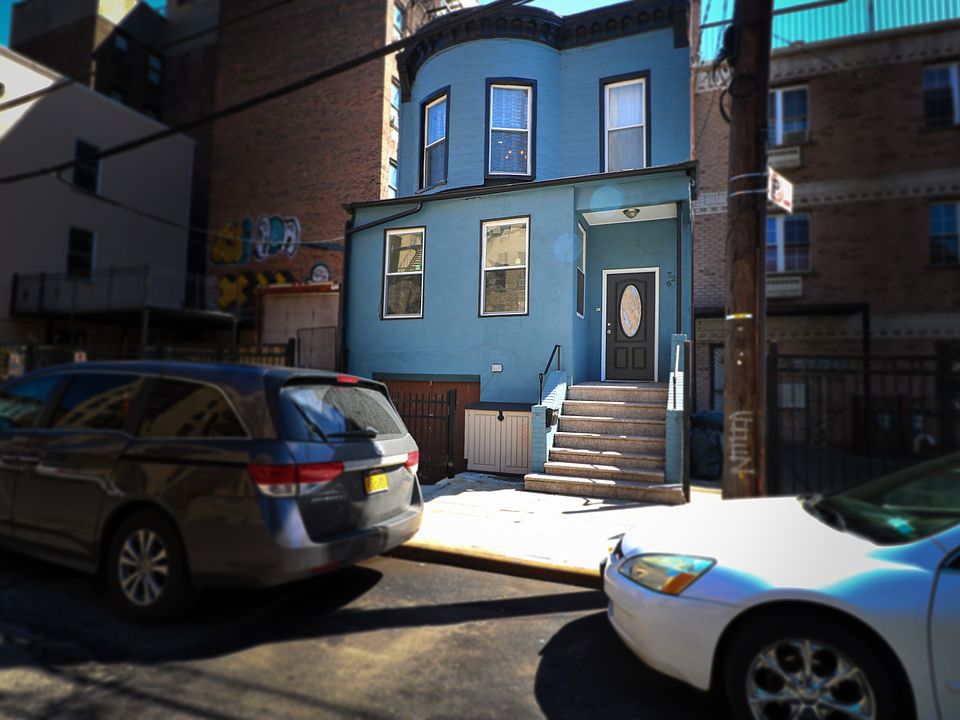 726 Union Ave