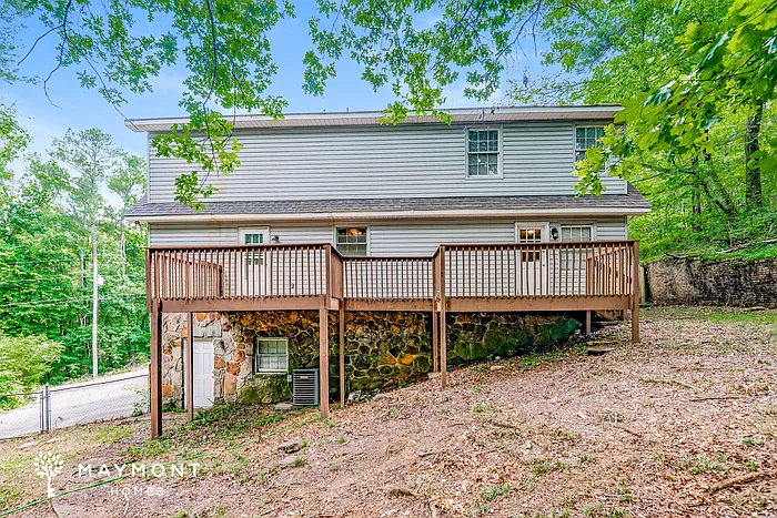 101 Moss Rock Ln — Photo 13