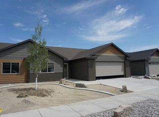 5944 Foxtail Ln, Billings, MT 59106