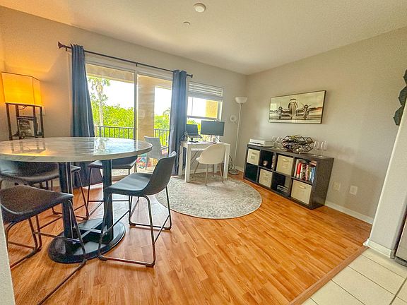 4th image of 4776 Tuscan Loon Dr