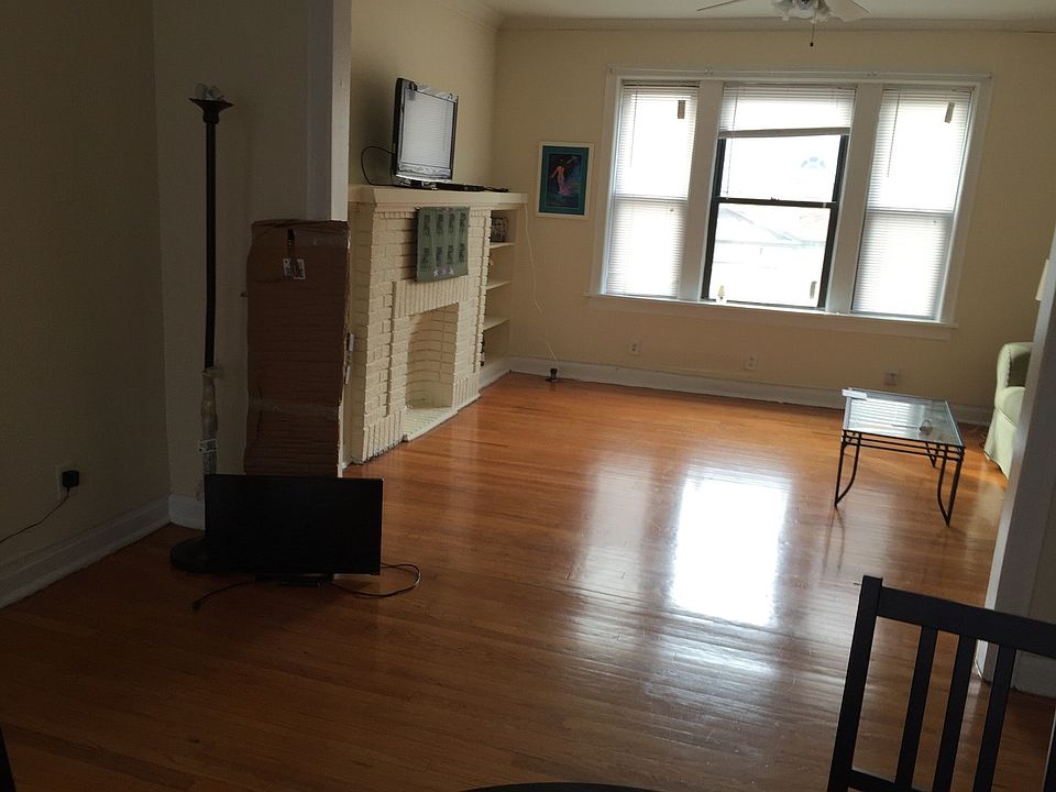 1st image of 6407 N Glenwood Ave