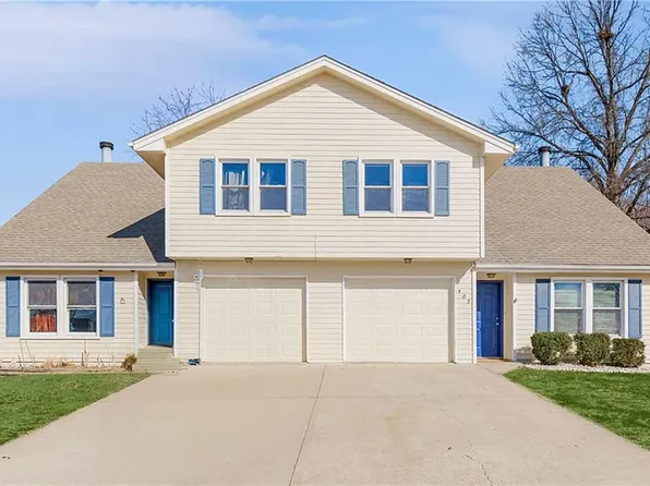 402 E 14th St, Kearney, MO 64060