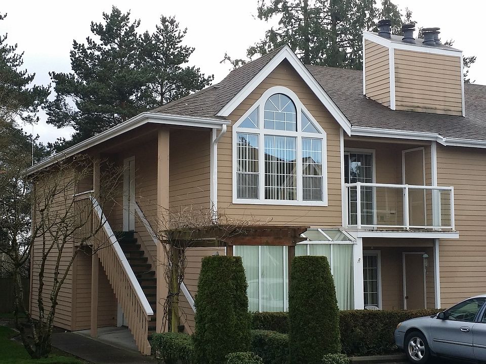1st image of 16419 Spruce Way APT B6