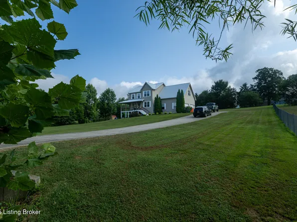 235 Flushing Meadows Dr, Rineyville, KY 40162