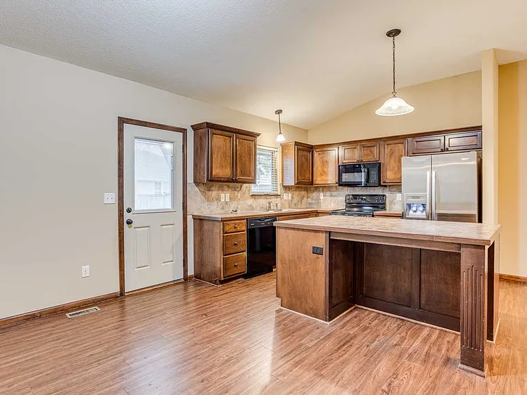 406 N Colorado Ave #F — Photo 8
