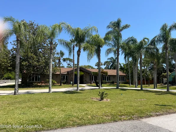 580 Hidden Creek Dr, Merritt Island, FL 32952