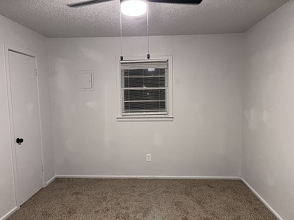 3rd image of 707 47th St #B