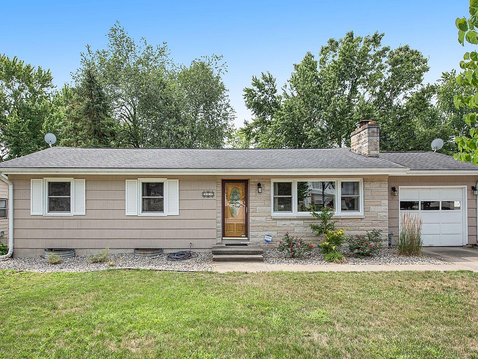 1st image of 182 Beachfield Dr