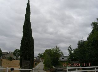 18738 Chickory Dr, Riverside, CA 92504