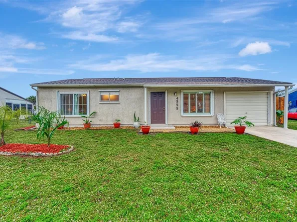 4555 McKibben Dr, North Port, FL 34287