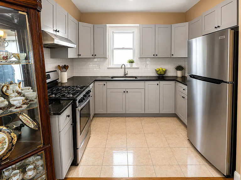 232 71st St #1 — Photo 3