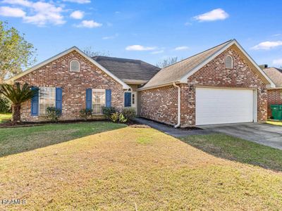 110 Queensford Way, Youngsville, LA, 70592