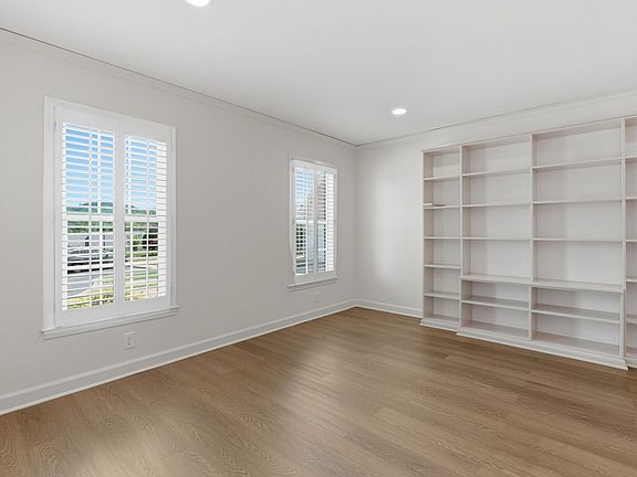 4th image of 106 Emma Neuhoff Ct