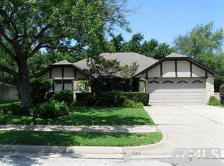 6304 Musket Ln, Arlington, TX 76002