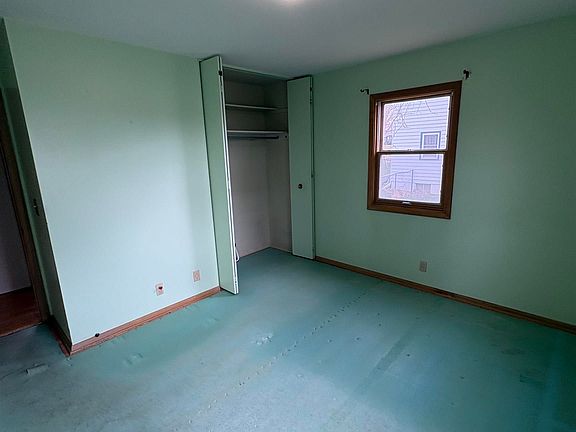 4th image of 12210 Seldin Dr