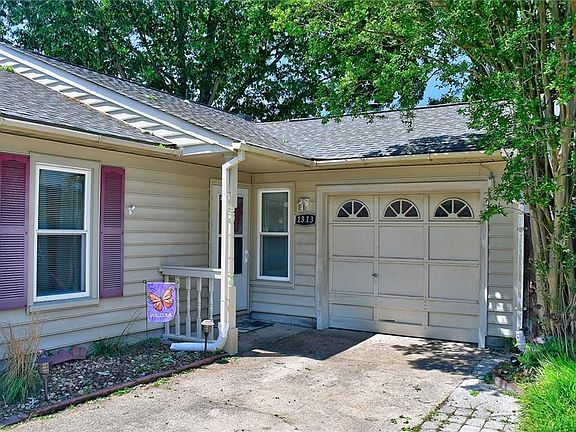 Brand New Garage Door on Order!  Will be Installed ASAP!