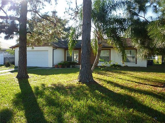 2nd image of 538 Royal Palm Dr