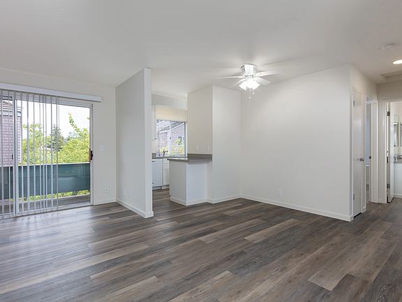 5th image of 527 Frederick St #525D