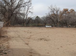 1511 Phoebe Ct SW, Albuquerque, NM 87105