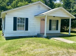 909 N Saddler St, Poteau, OK 74953