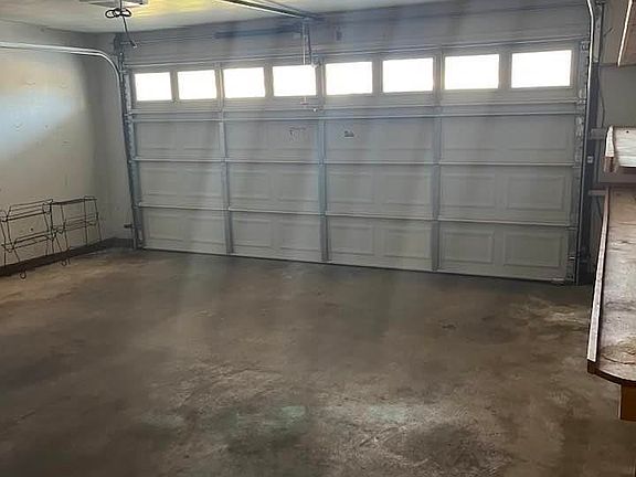 4th image of 2806 N Glass Ave