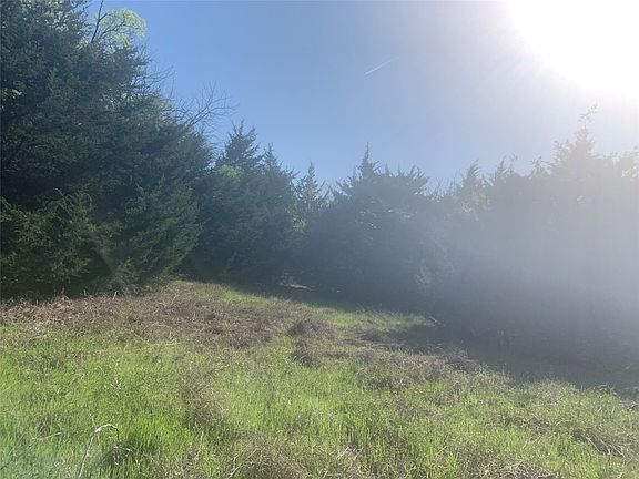 2nd image of 10843 E Line Rd