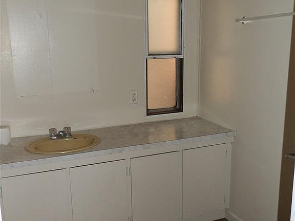 5th image of 473-040 Alta Dr
