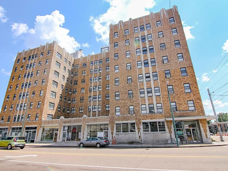 The Gilmore Apartments — Photo 54