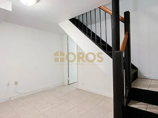 Rented by City Connections Realty | media 20