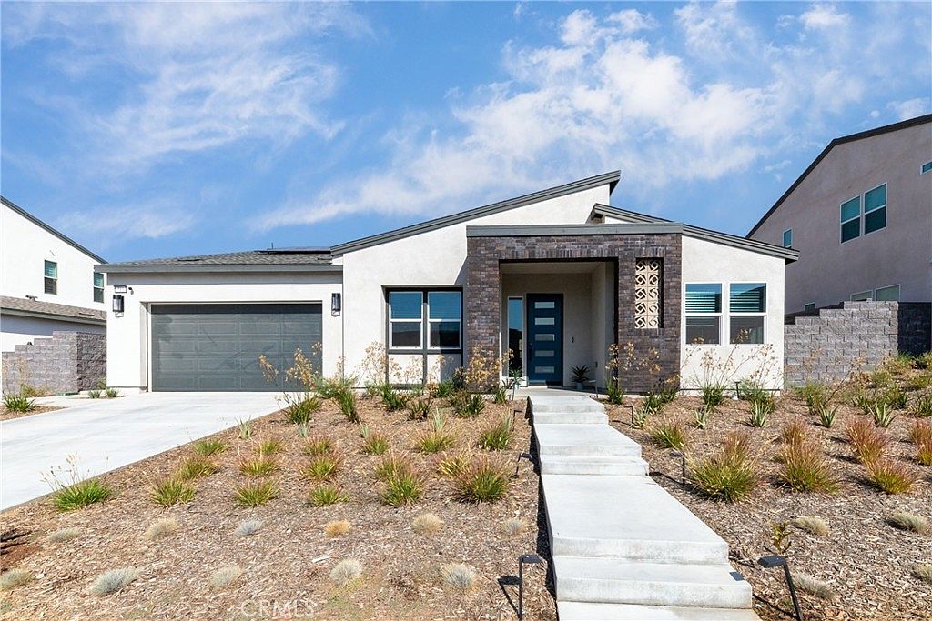 ccf8856f8e6f55898fb63c980f7260