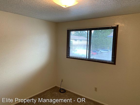 5th image of 101 N 7th St #5996911