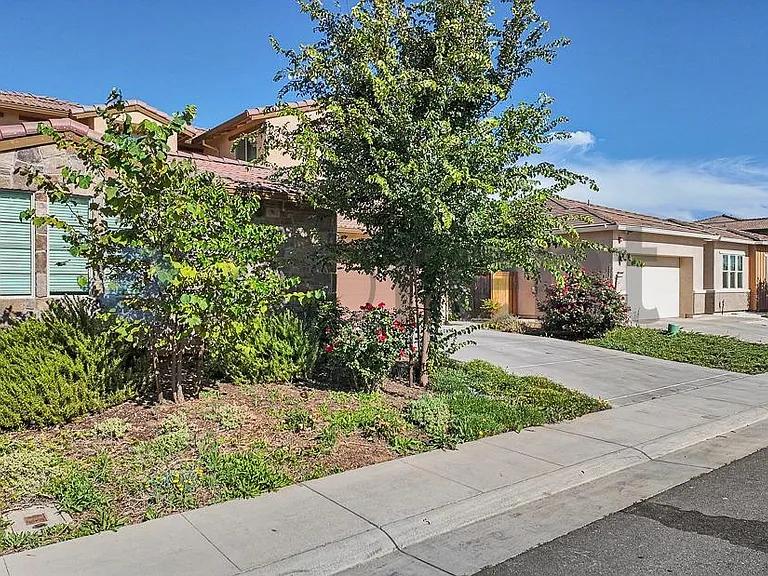 9863 Ted Kolb Way — Photo 4