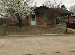 1013 9th St, Claremore, OK 74017