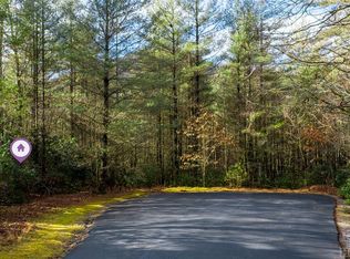 6 Cottonwood Ct, Sapphire, NC 28774