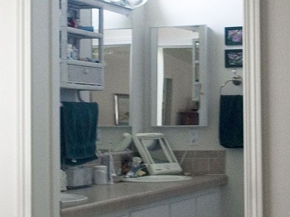 2nd image of 2504 Holmes Dr